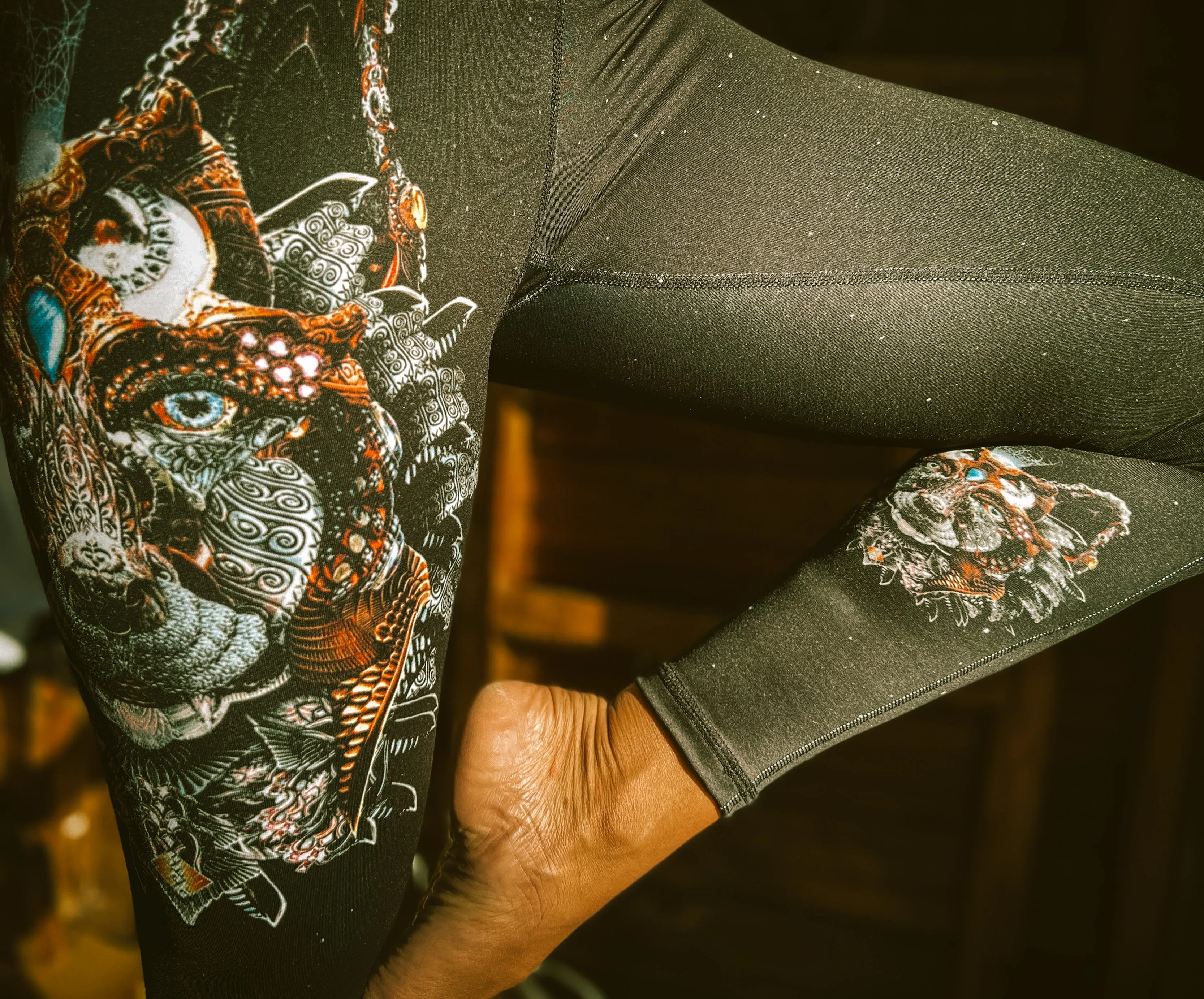 THE WOLF & OWL LEGGINGS