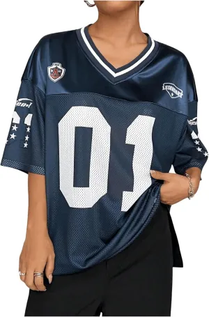 WDIRARA Women's Plus Size Football Jersey Shirts Oversized T Shirt Graphic Letter Print V Neck Short Sleeve Streetwear Top